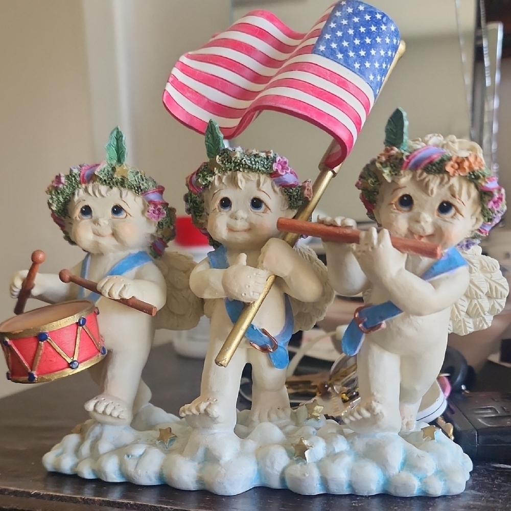 Vintage Dreamsicles Patriotic Angel Figurine American Flag - Picture 4 of 4